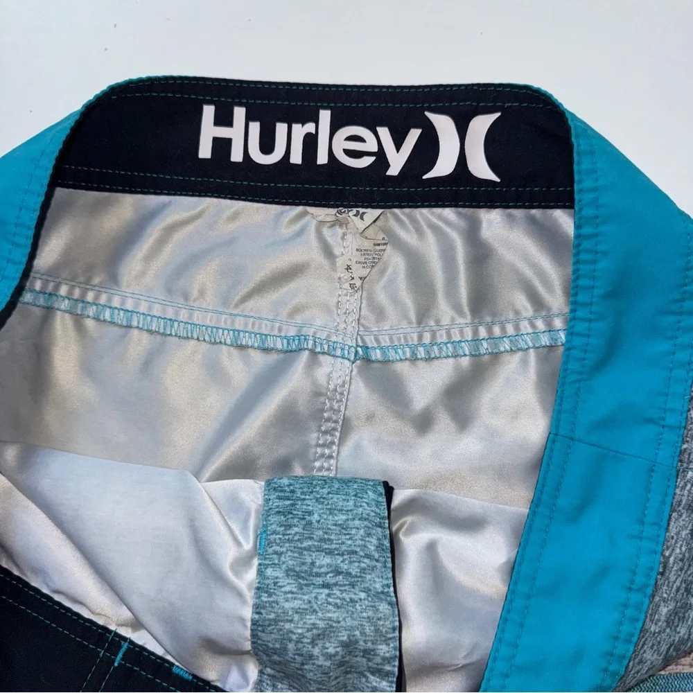 Hurley Phantom Board Shorts Size 34‎ Gray Blue Striped Swim Surf